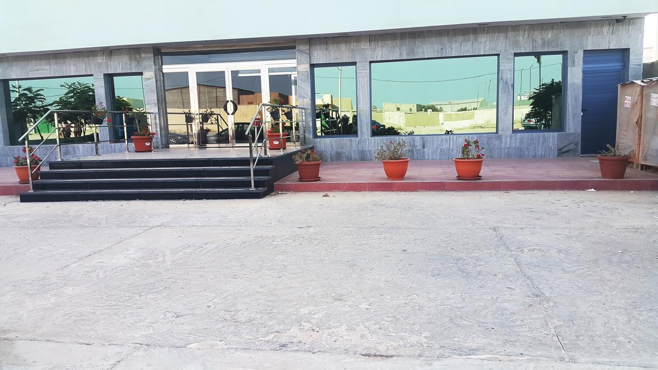 Hotel Tasiast Nouadhibou Buitenkant foto